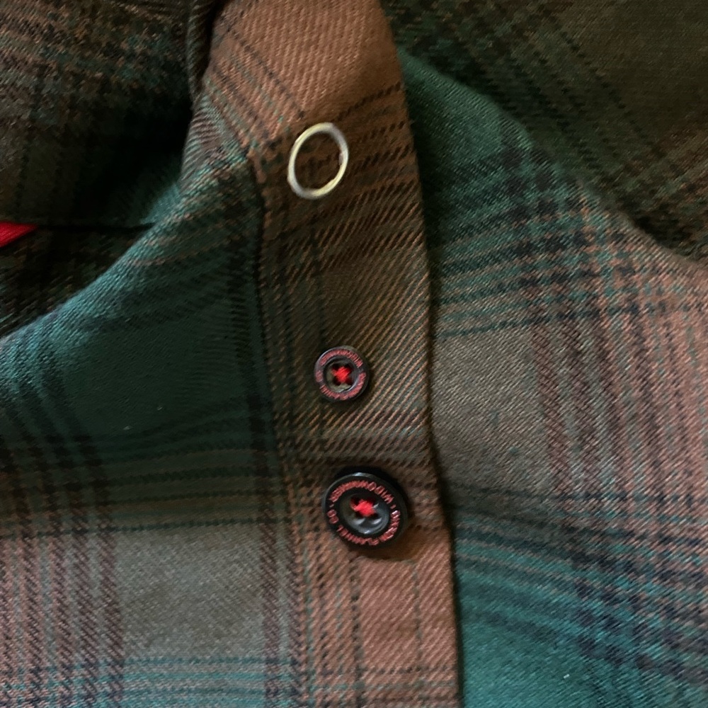 NWOT (Orig.$49) DIXXON "Widowmaker" Flannel Shirt w/Pearl Snaps - Picture 5 of 10
